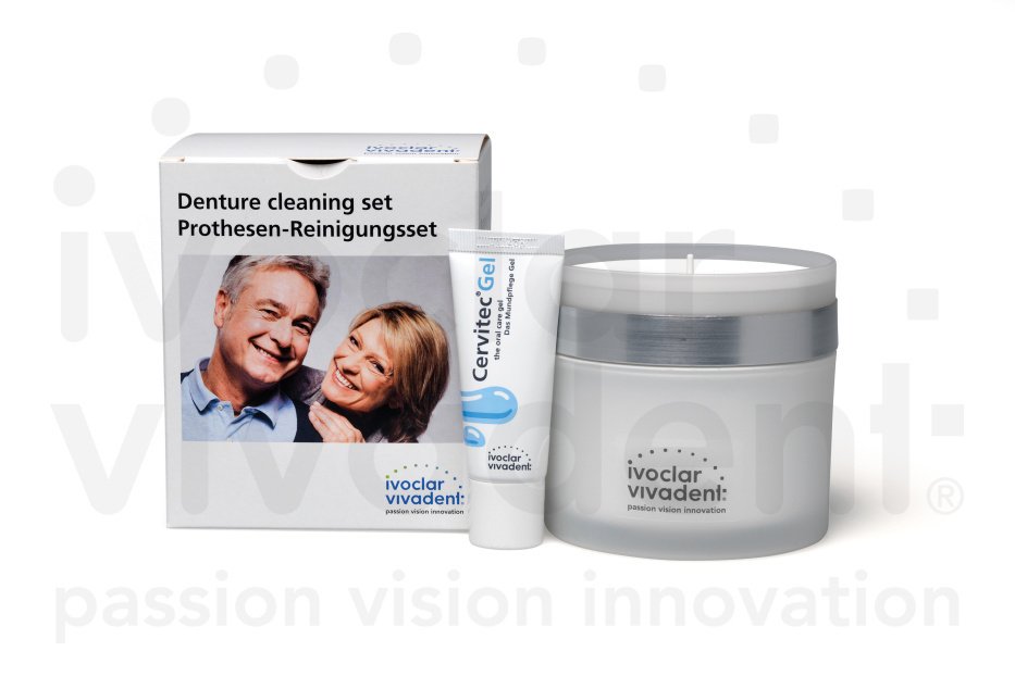 Denture Cleaning Set