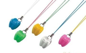 Kolye Şeklinde Süt Dişi Kutusu